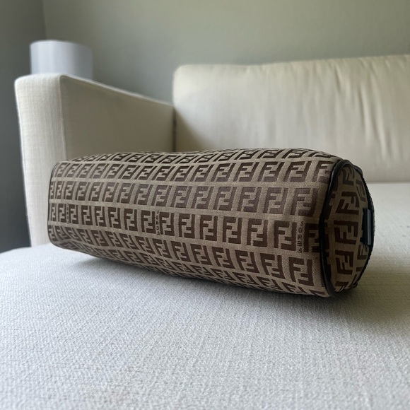 🤎❌️SOLD❌️FENDI Zucchino Handle Bag🤎 - Picture 5 of 10